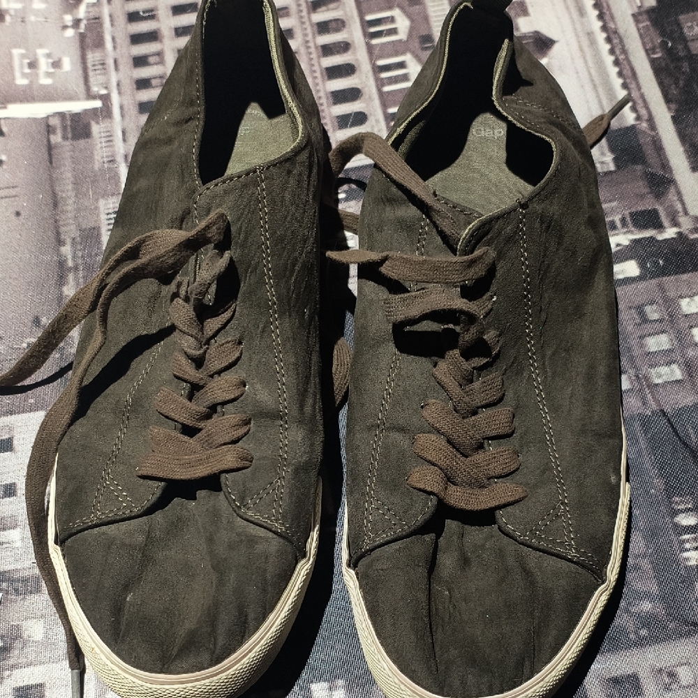 GAP Men's Dark Brown Sneakers